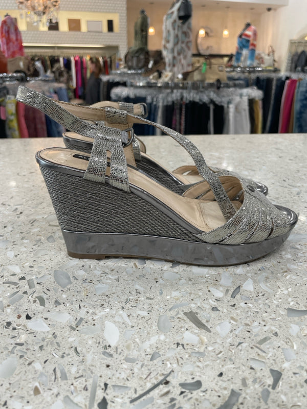 ALEX MARIE Size 7 Silver Wedge