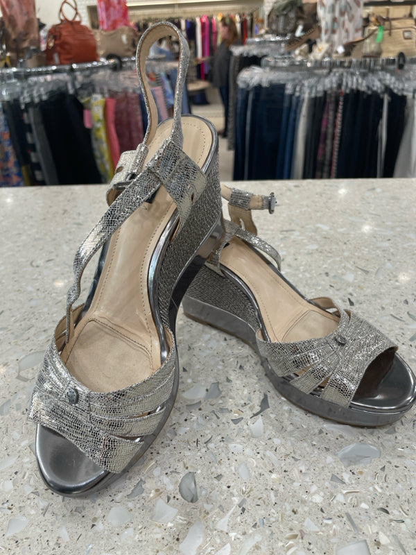 ALEX MARIE Size 7 Silver Wedge