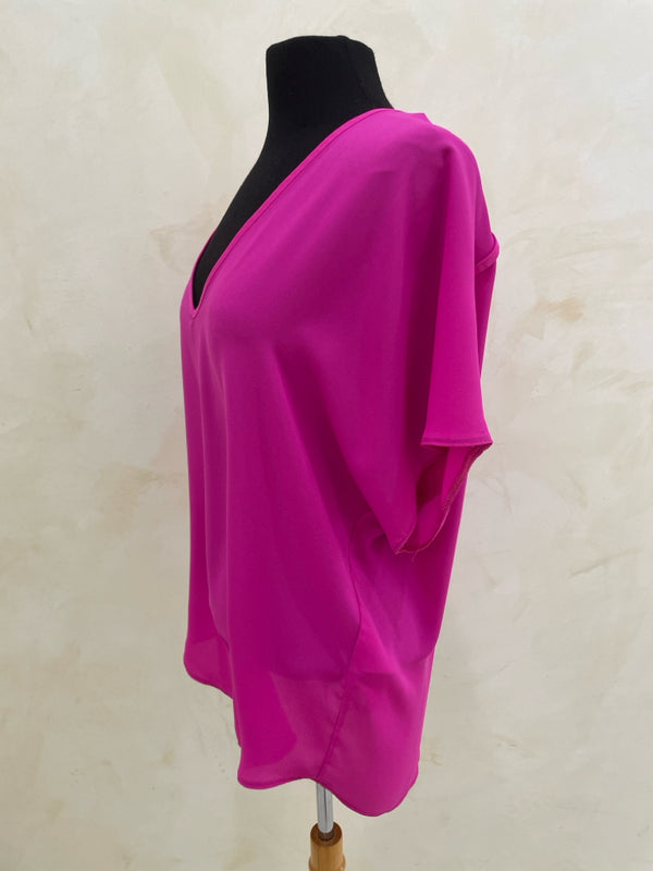 JOSEPH RIBKOFF Size 12 Pink S/S TOP