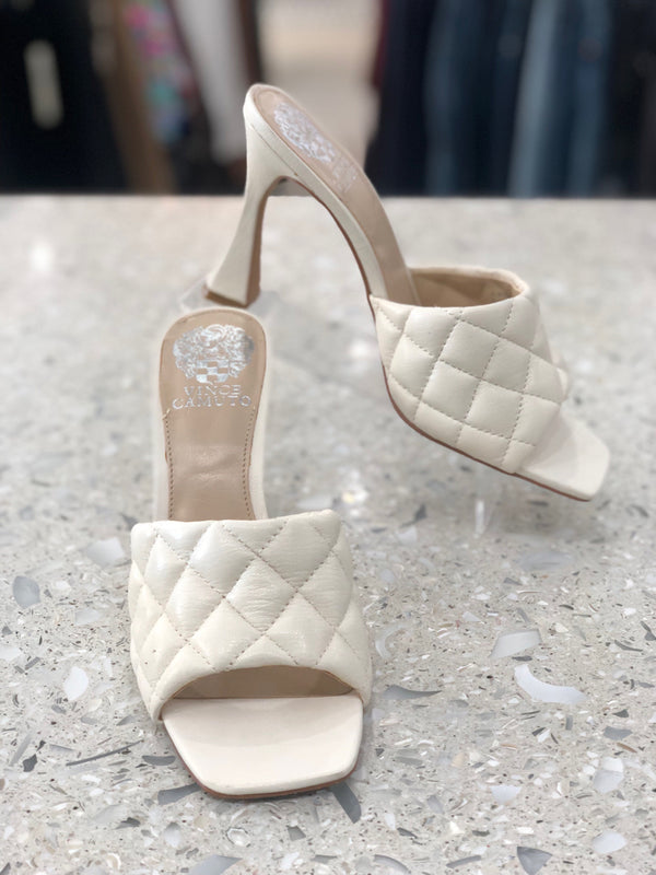 VINCE CAMUTO Size 7.5 Cream Sandals