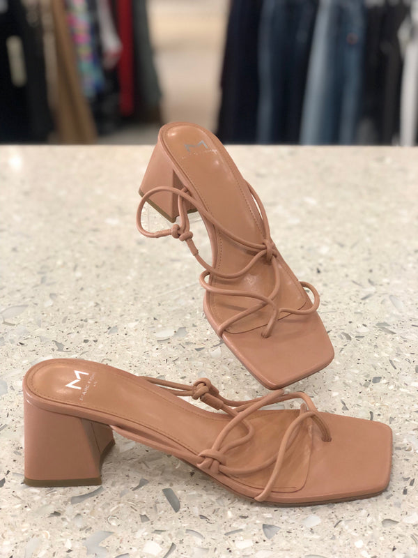 MARC FISHER Size 8 Tan Sandals