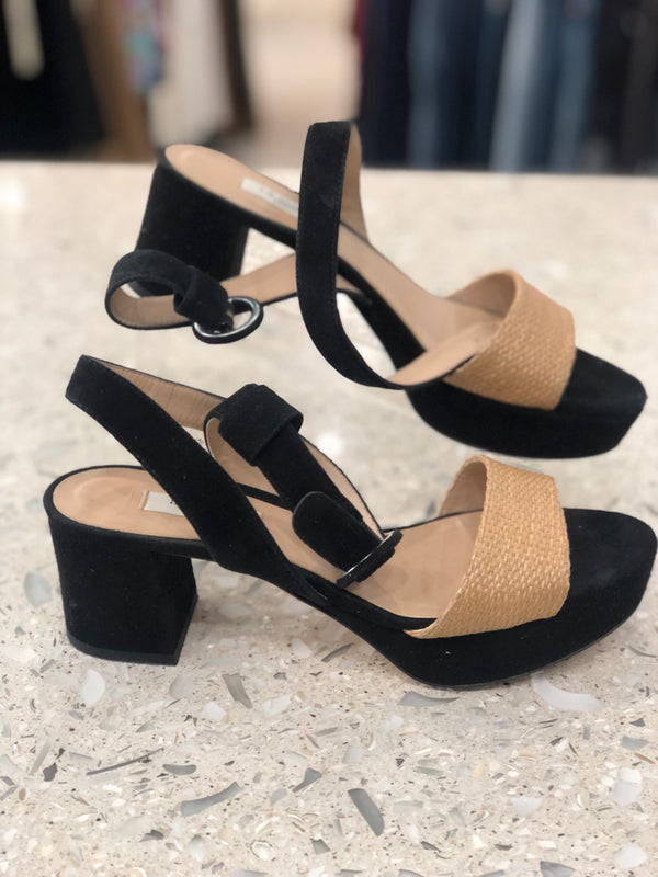 L.K.BENNETT Size 38 Black Sandals