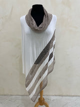 JOSEPH RIBKOFF Size PM White Poncho