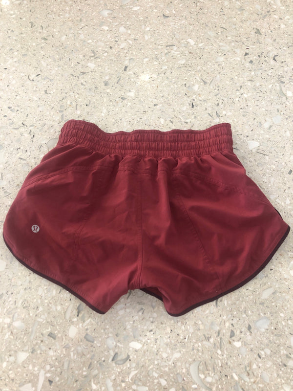 LULULEMON Size 4 Burgundy Shorts