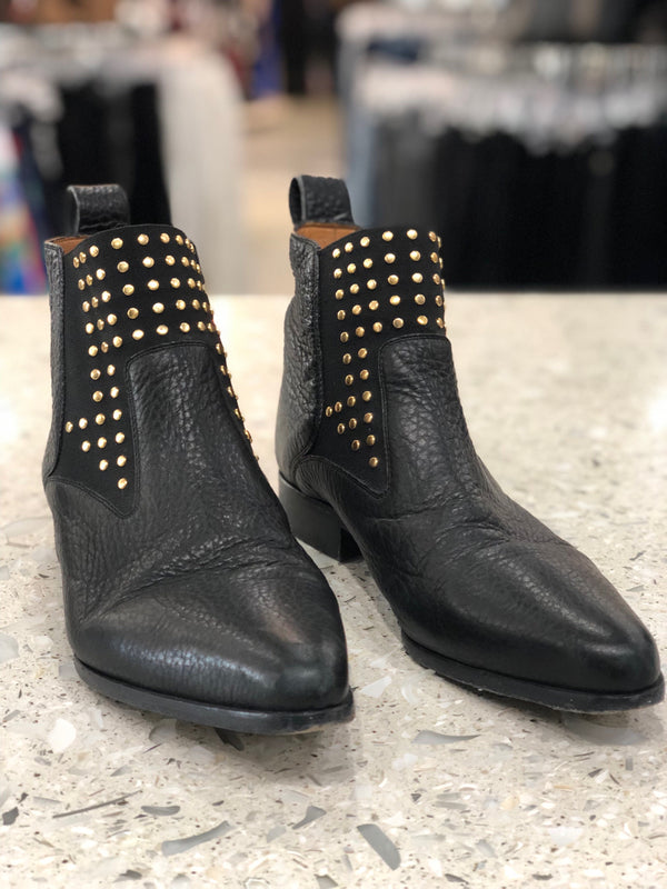 CHLOE Size 37 Black Booties