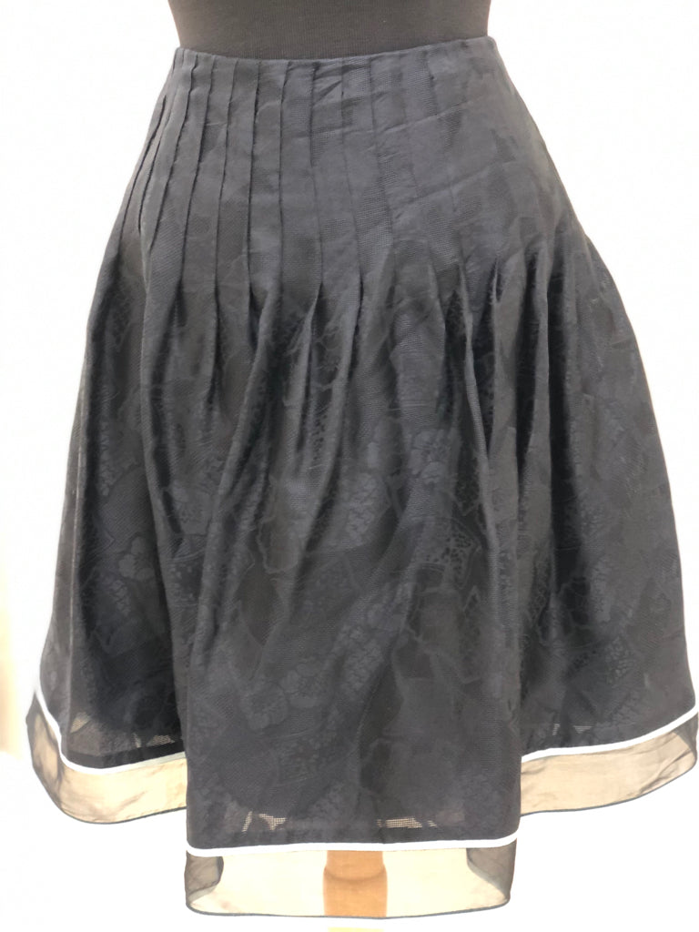 KAY UNGER Size 12 Black Skirt