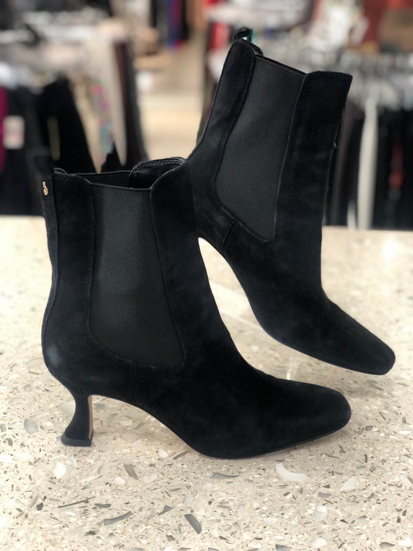 SAM EDELMAN Size 8 Black Booties