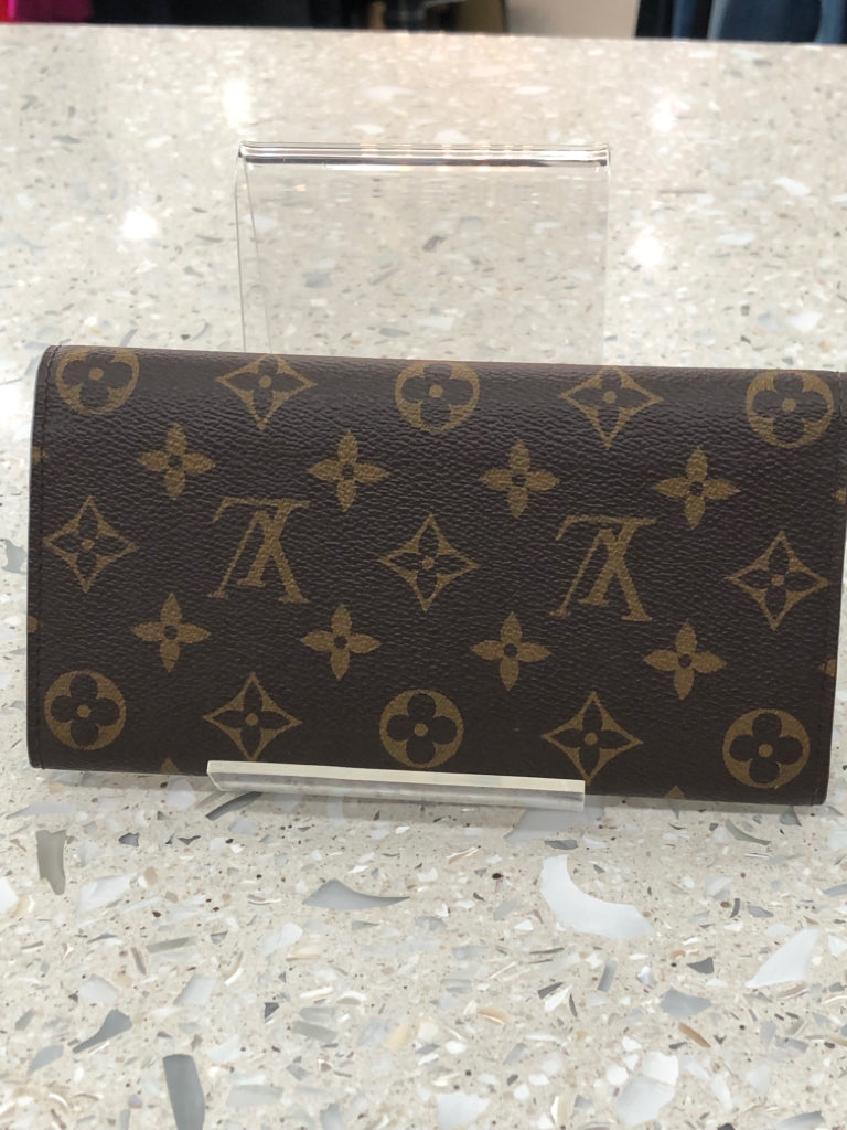 LOUIS VUITTON Wallet