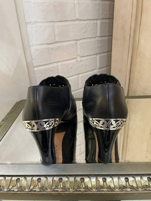 BRIGHTON Size 8.5 Black Pumps