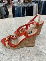 BLACK MARKET Size 8.5 Orange Wedge