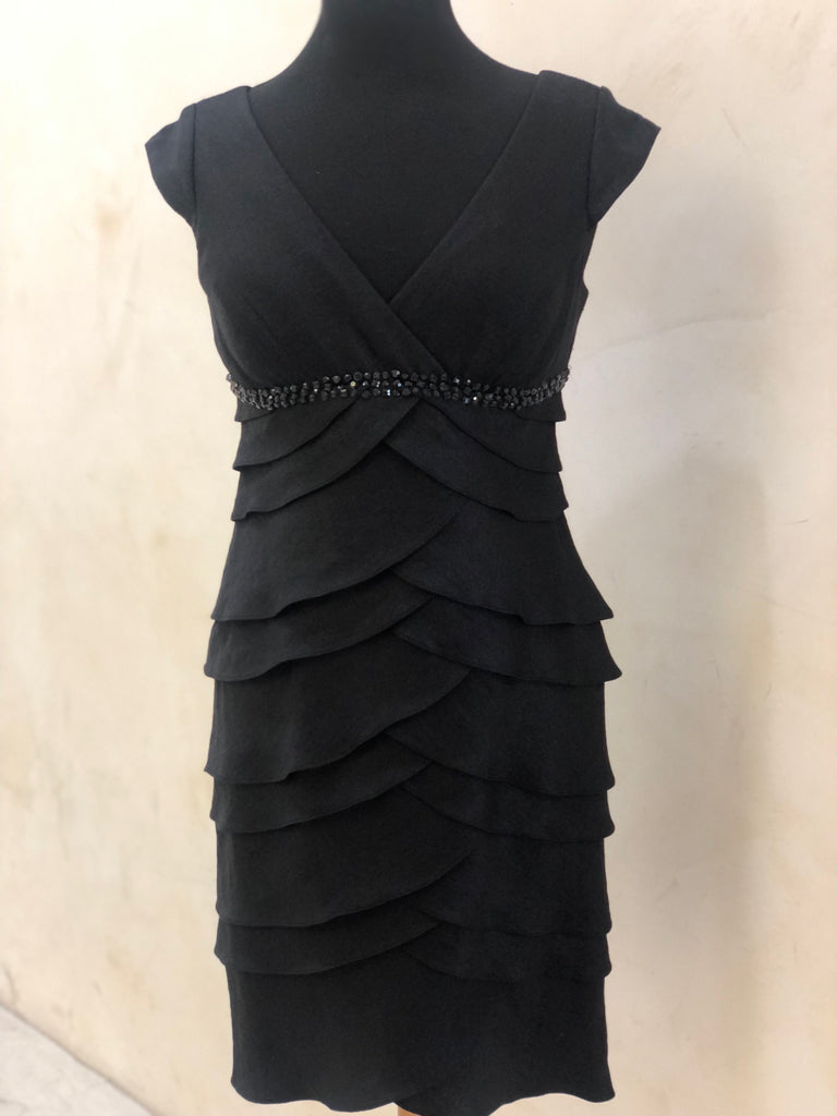 ALEX Size 8P Black Dress