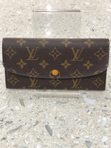 LOUIS VUITTON Wallet