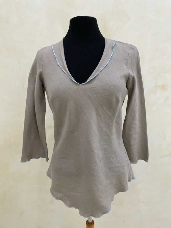 Size S Khaki L/S TOP