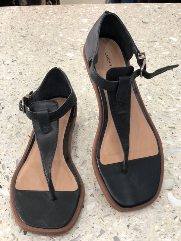 LUCKY Size 6.5 Black Sandals