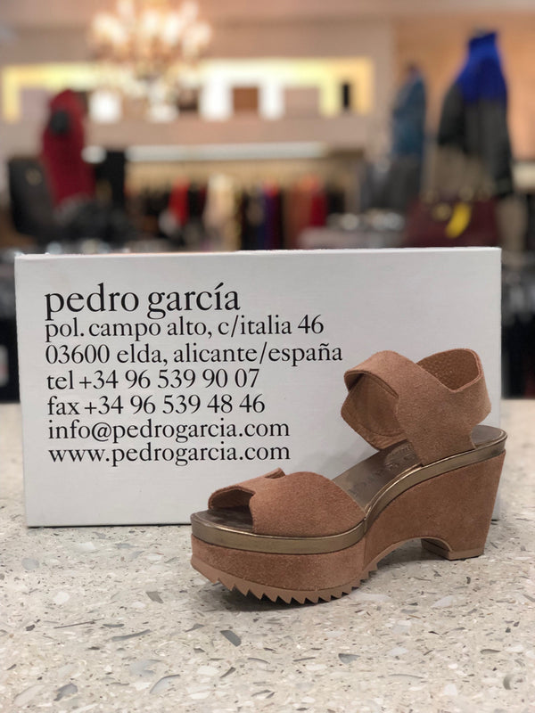 PEDRO GARCIA Size 36 Beige Wedge