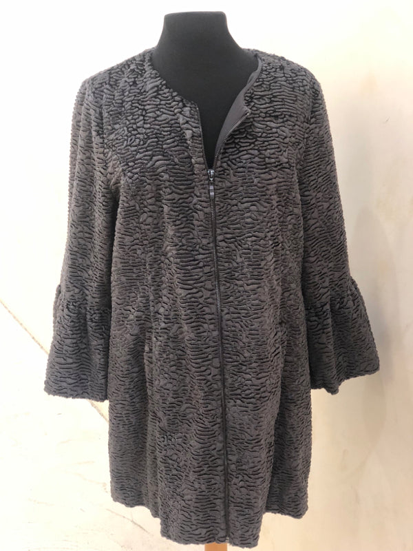 LOLA AND SOPHIE Size L Charcoal Coat