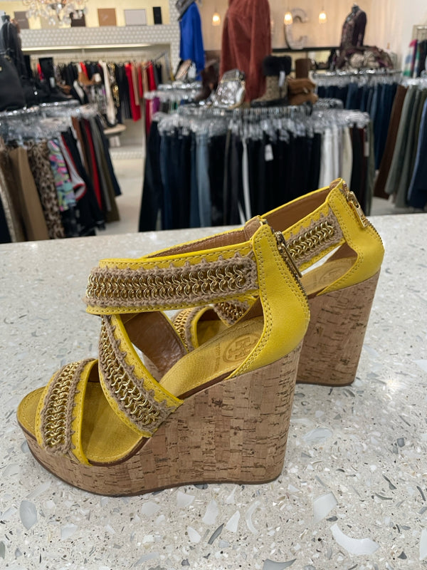 TORY BURCH Size 8 Yellow Wedge