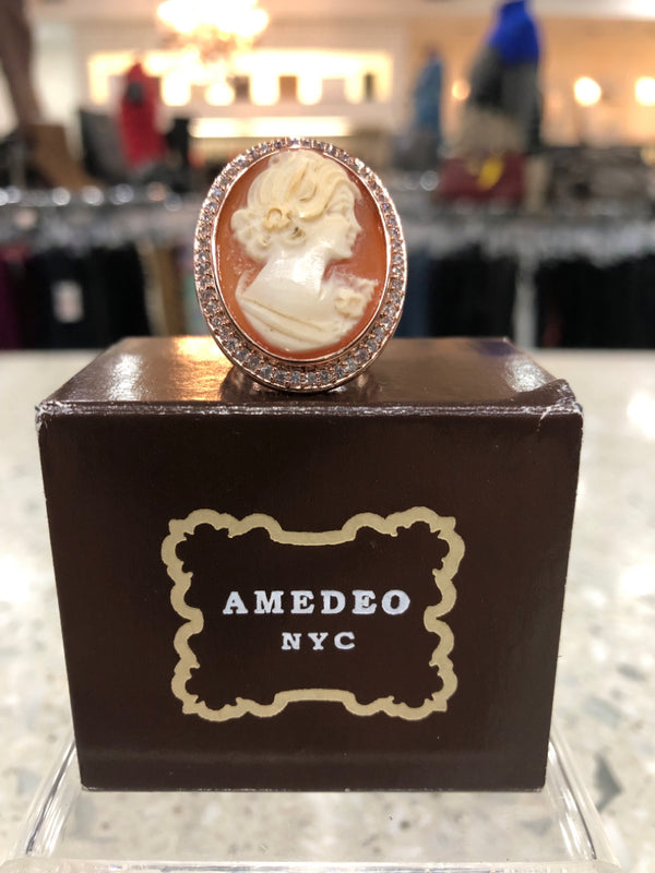 AMADEO NYC Ring