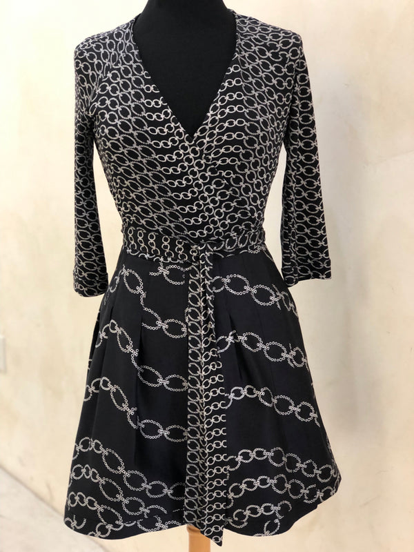 DIANE VON FURST Size 4 Black Dress