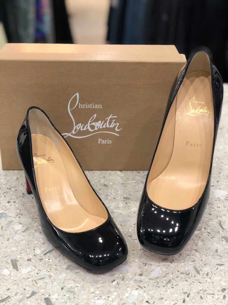 CHRISTIAN LOUBOUTIN Size 39 Black Pumps