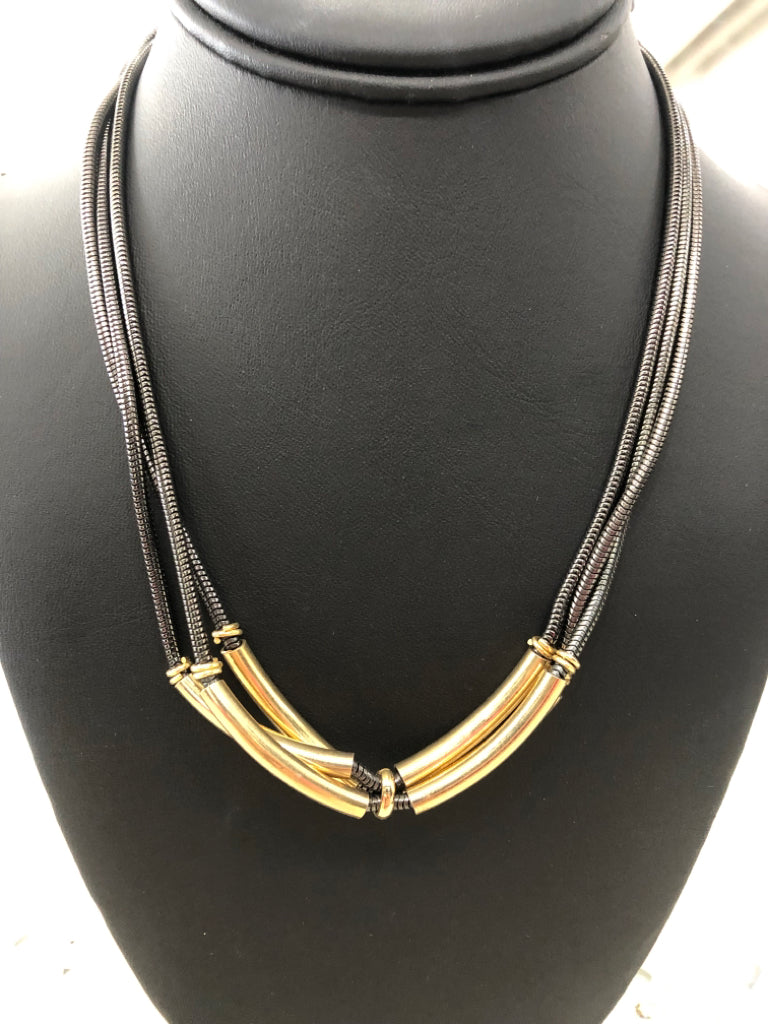 TRIFARI Necklace