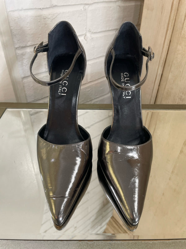 GUCCI Size 6 Pewter Heels