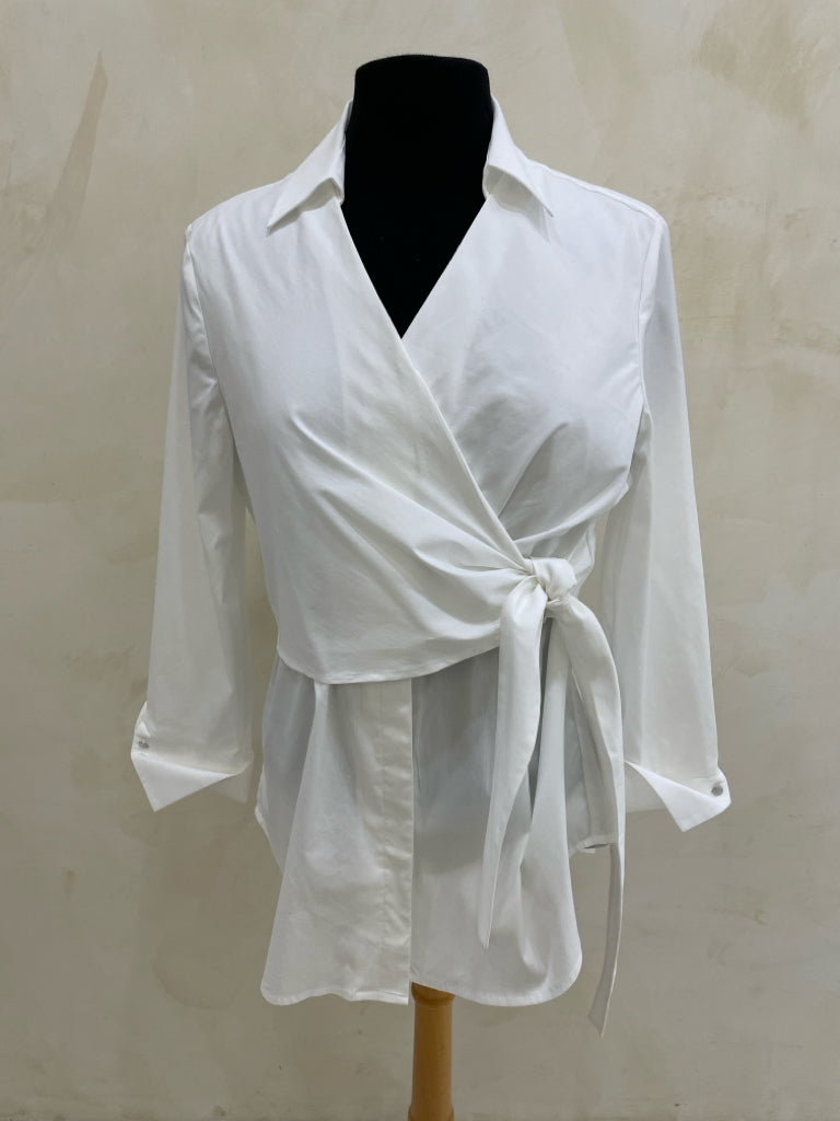 CHICOS Size M White L/S TOP