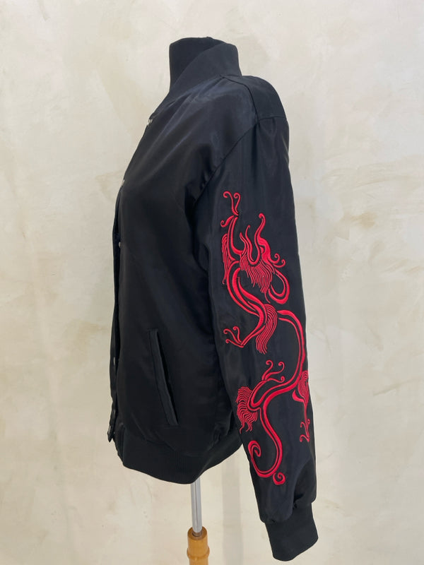 Size L Black Jacket