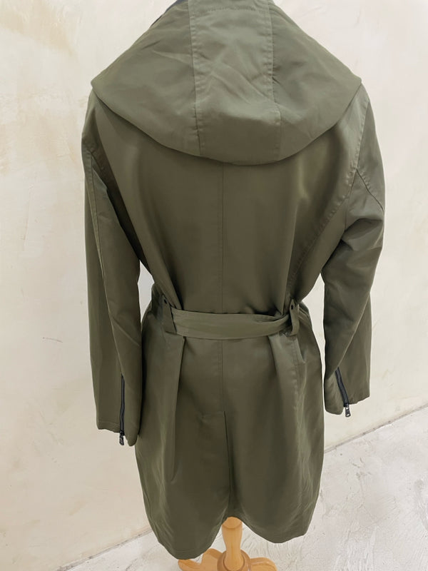 AVEC LES FILLES Size L Olive Coat