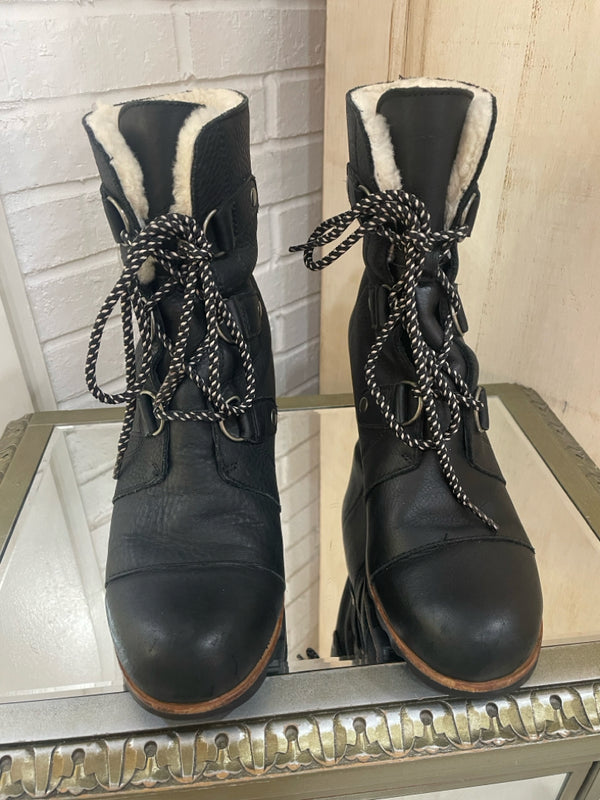 SOREL Size 10 Black Booties