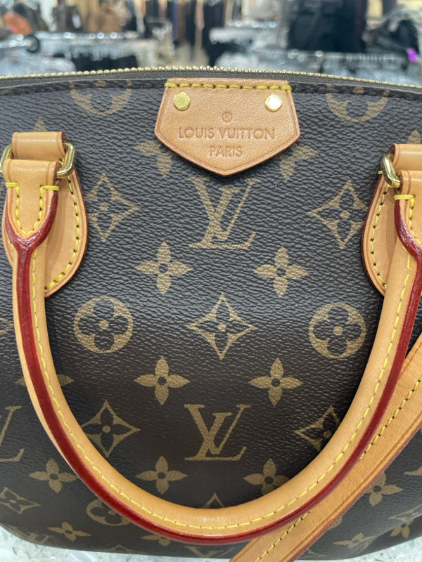 LOUIS VUITTON Crossbody Bags/Messengers