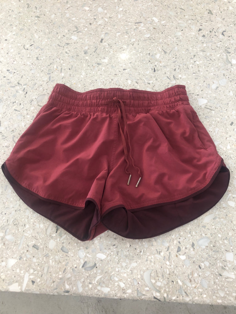 LULULEMON Size 4 Burgundy Shorts