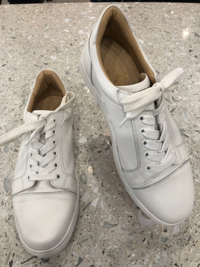 CHRISTIAN LOUBOUTIN Size 40 White Sneakers