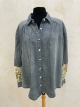 JADED GYPSY Size L Denim L/S TOP