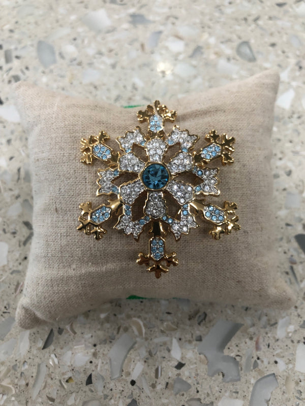 SWAROVSKI Brooch