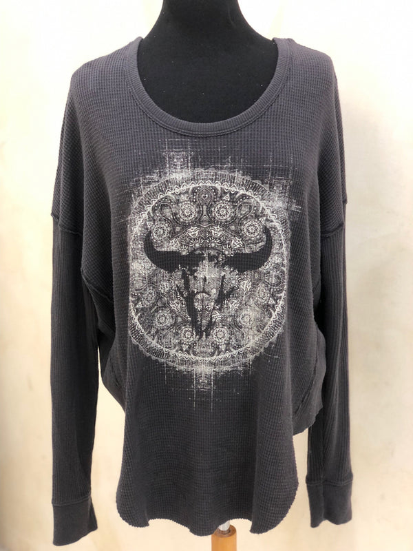 WE THE FREE Size M Charcoal L/S TOP