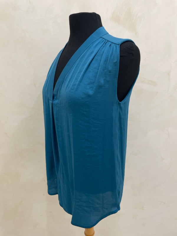 VINCE Size XS Teal Sleeveless Top