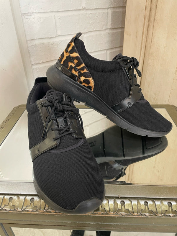 MICHAEL KORS Size 8.5 Black Sneakers